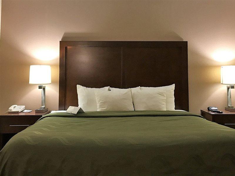 Country Inn & Suites By Radisson, Battle Creek, Mi Εξωτερικό φωτογραφία
