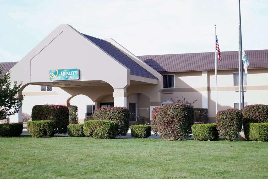 Country Inn & Suites By Radisson, Battle Creek, Mi Εξωτερικό φωτογραφία