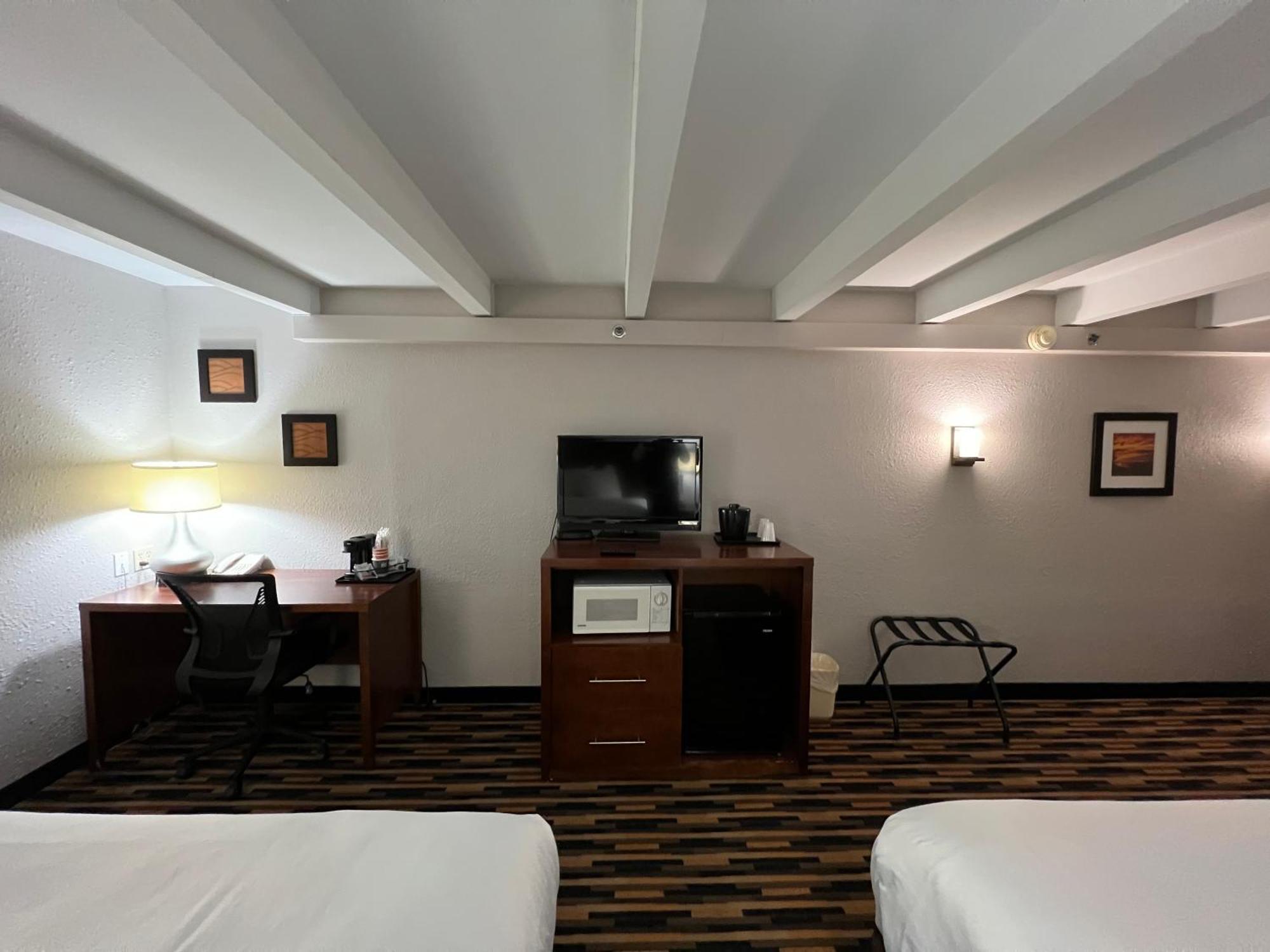 Country Inn & Suites By Radisson, Battle Creek, Mi Εξωτερικό φωτογραφία