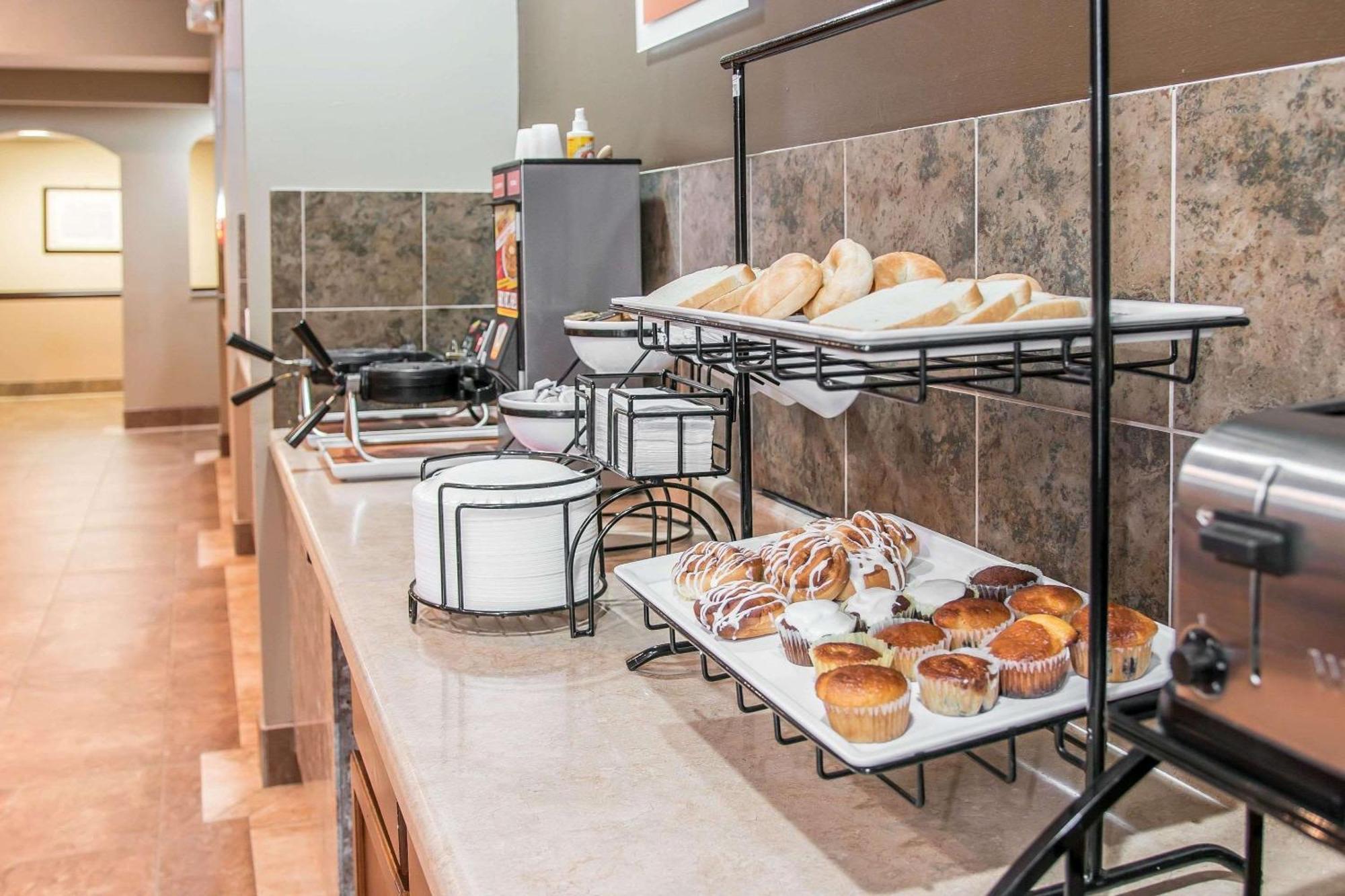 Country Inn & Suites By Radisson, Battle Creek, Mi Εξωτερικό φωτογραφία