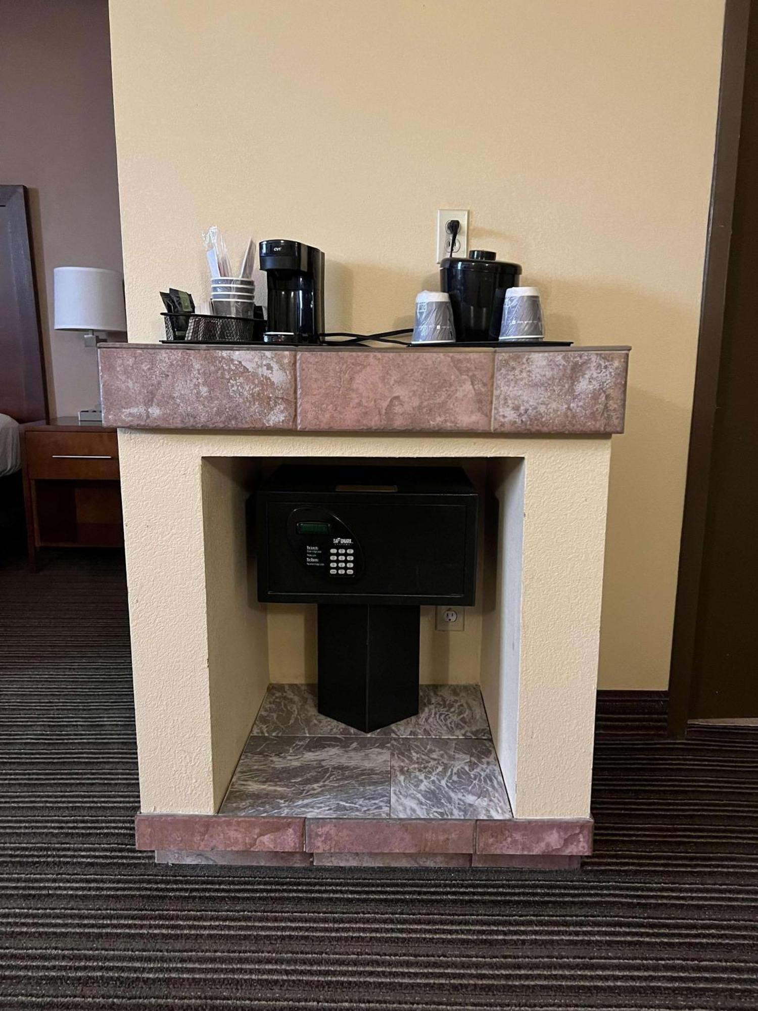Country Inn & Suites By Radisson, Battle Creek, Mi Εξωτερικό φωτογραφία