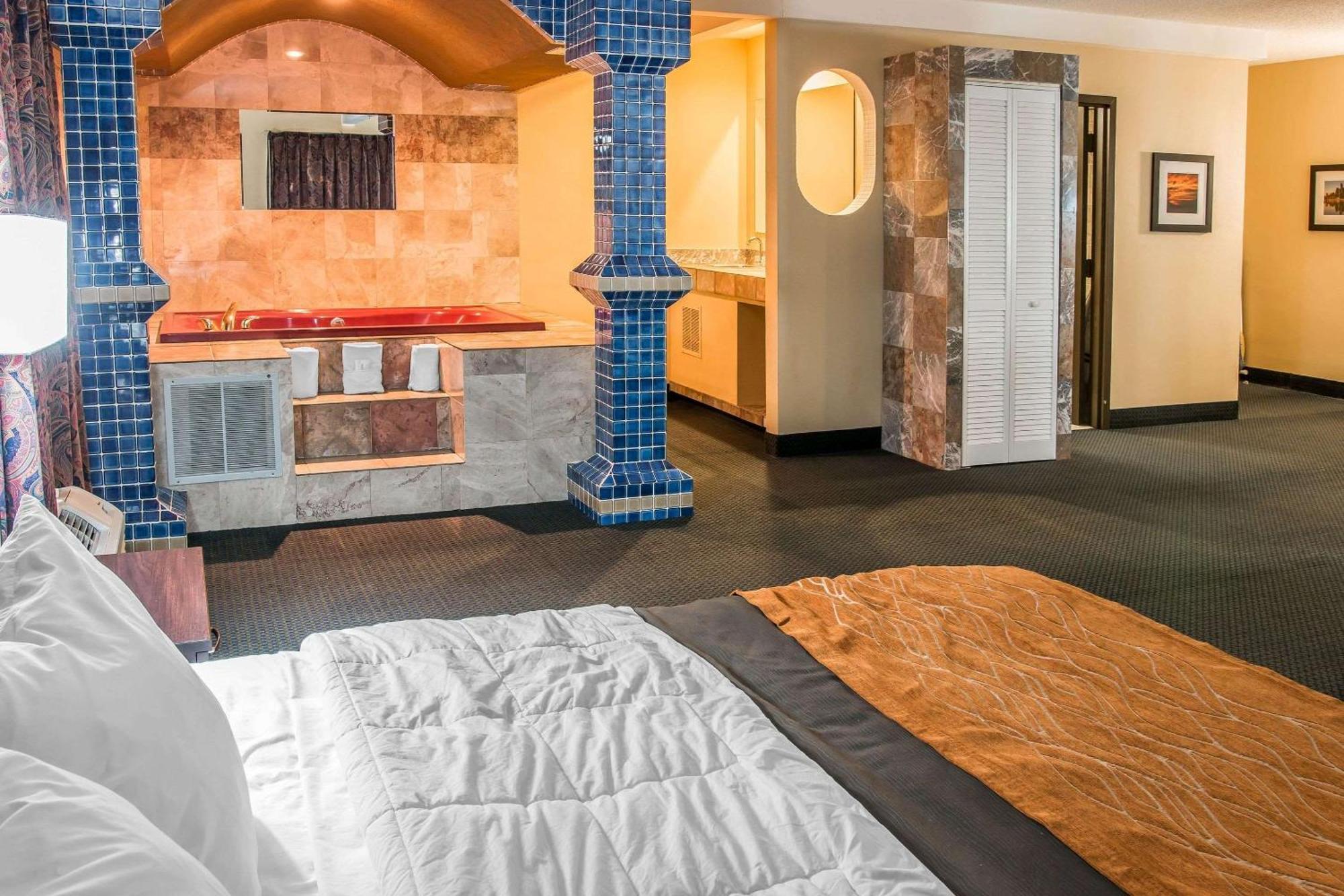 Country Inn & Suites By Radisson, Battle Creek, Mi Εξωτερικό φωτογραφία